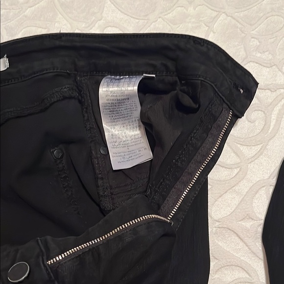 Guess Black High Rise Jeans - Picture 6 of 7